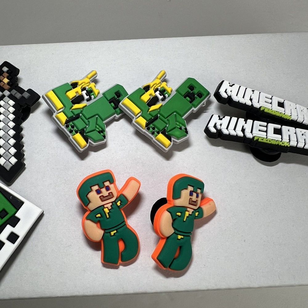 Minecraft Themed Croc Compatible Shoe Charms 10 Lot Steve Sword Creeper Logo New - Picture 3 of 5